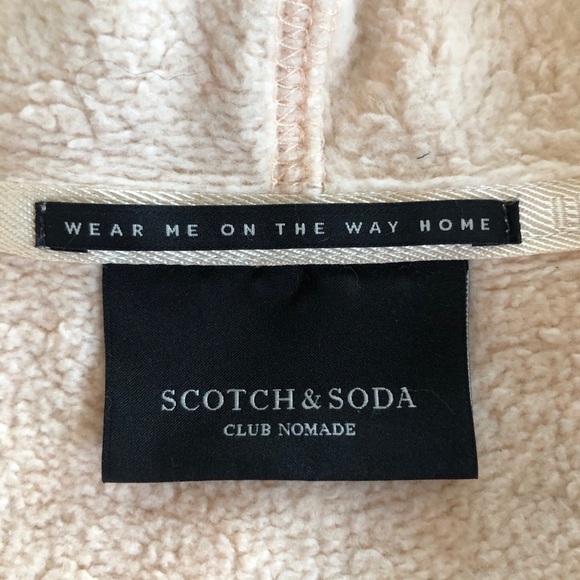 Scotch & Soda Club Nomade Pink Cream Blend Hoodie - Picture 4 of 10
